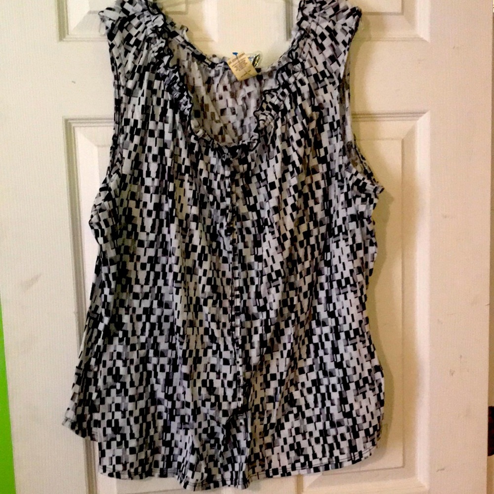 Sleeveless top